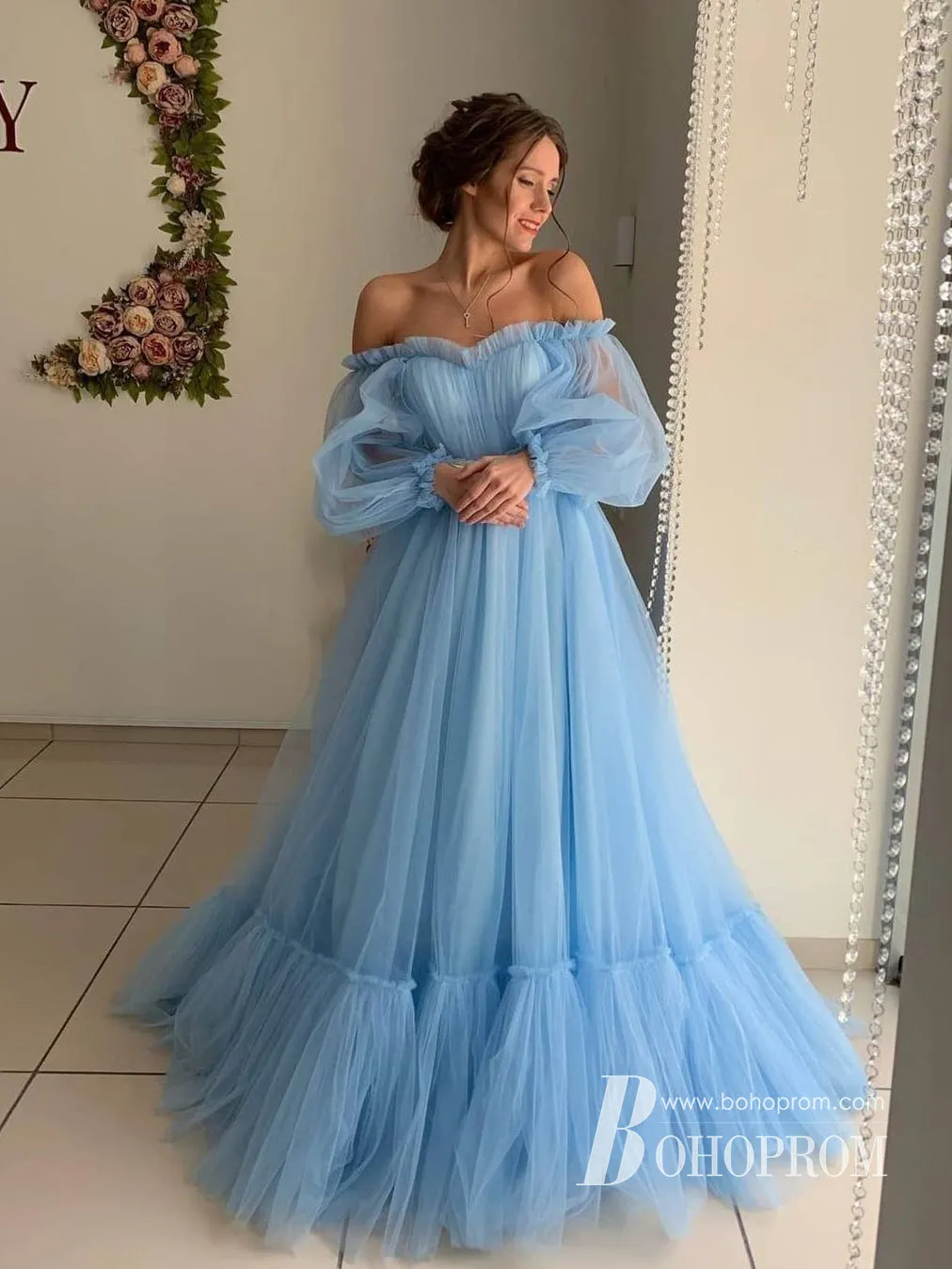 Amazing Off-the-shoulder Long Sleeves Beaded Appliqued Slit Tulle Prom Dresses PD594