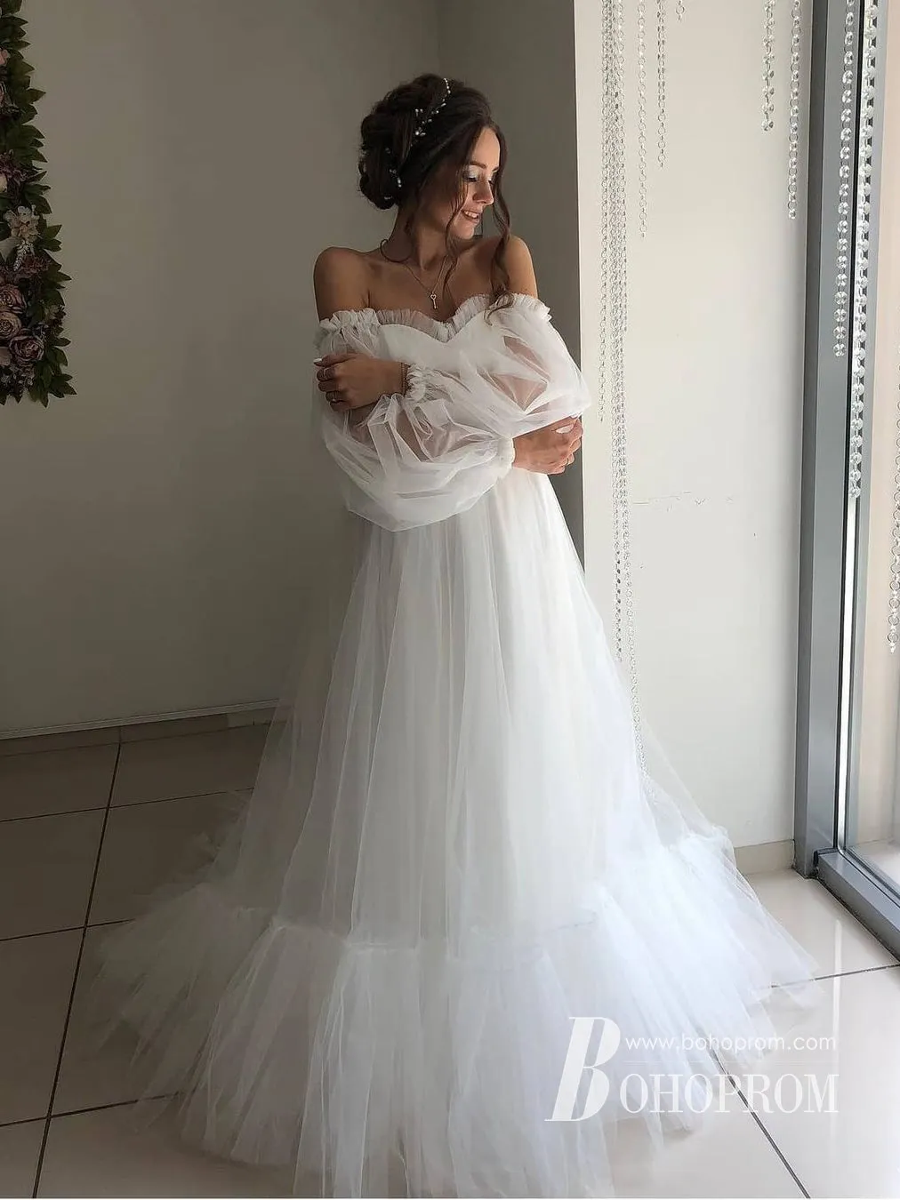 Amazing Off-the-shoulder Long Sleeves Beaded Appliqued Slit Tulle Prom Dresses PD594