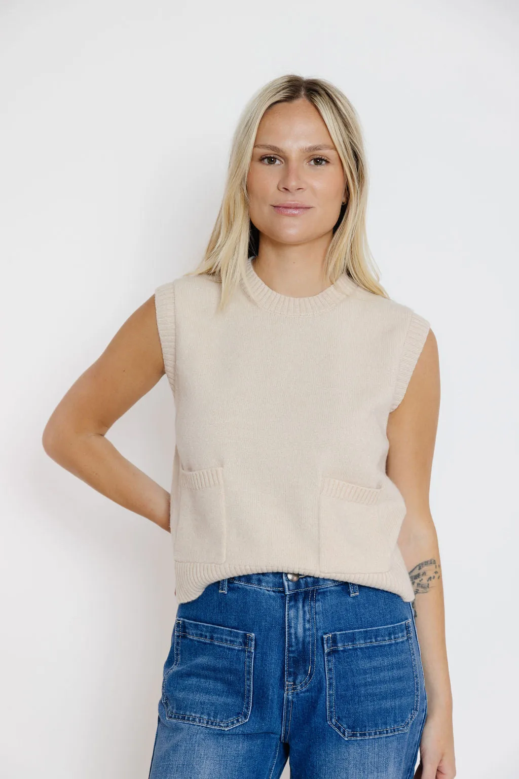 Bradley Sweater Vest in Beige