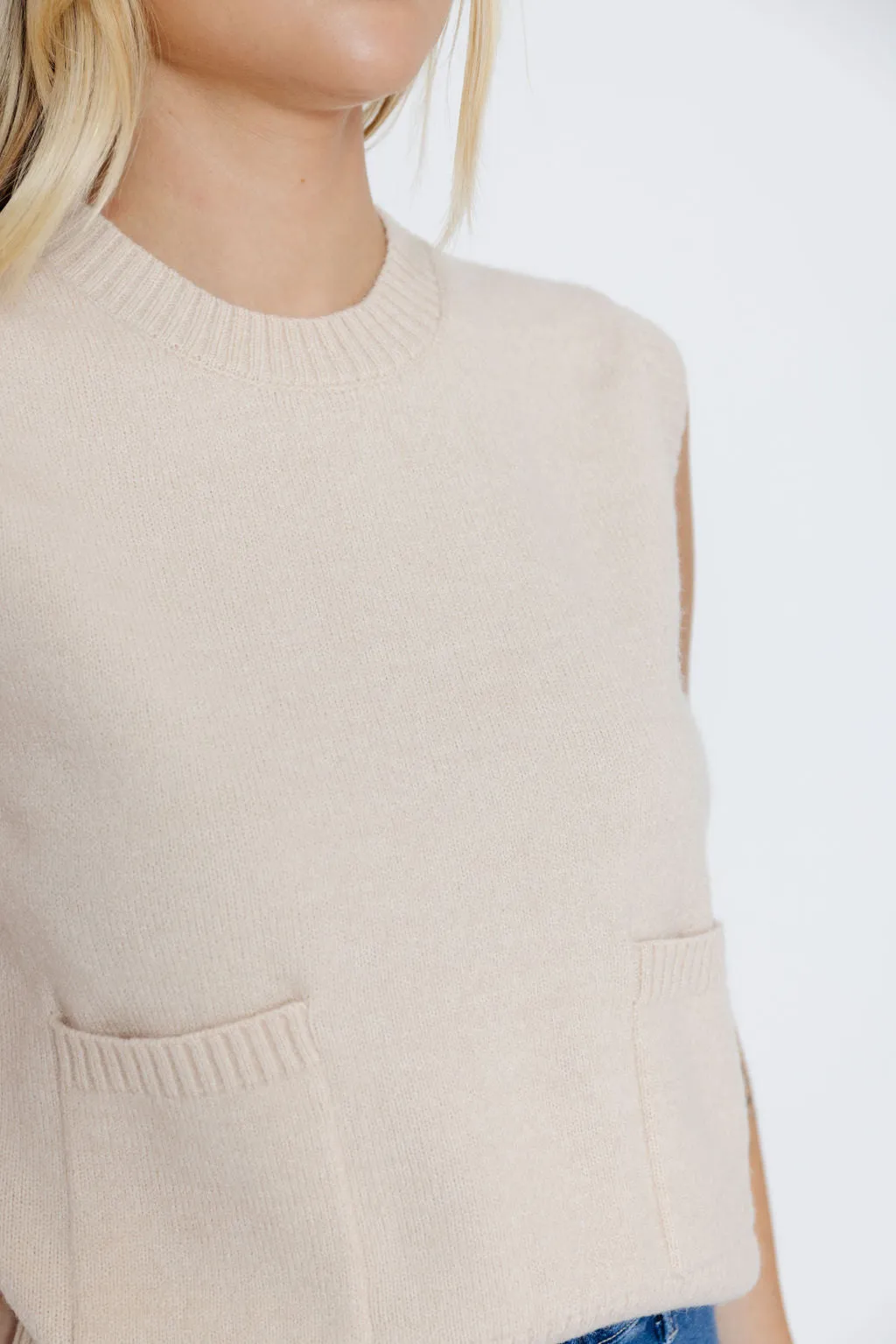 Bradley Sweater Vest in Beige