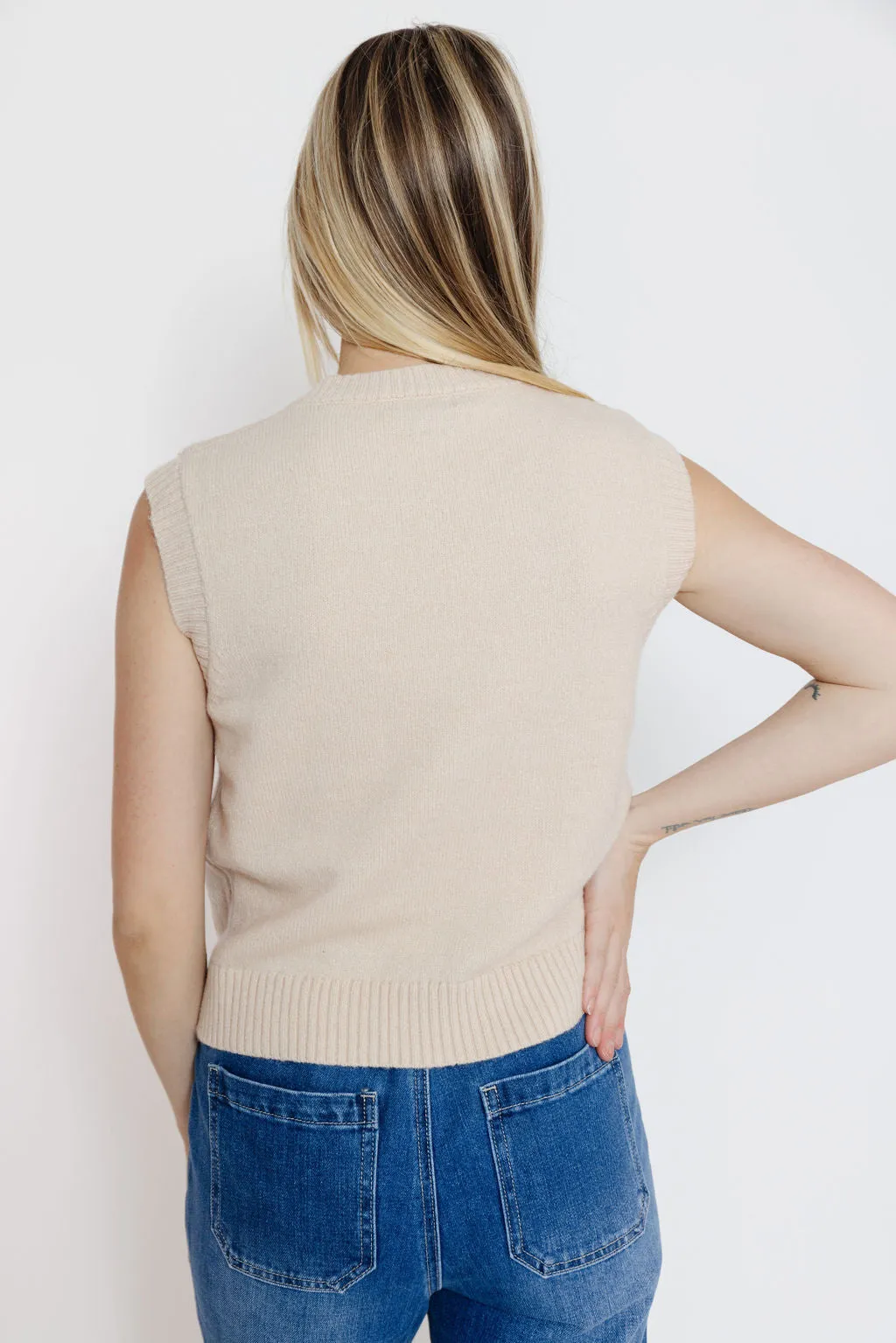 Bradley Sweater Vest in Beige