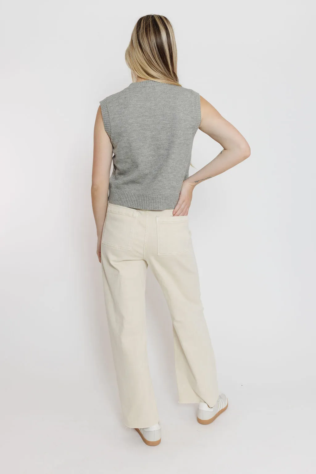 Bradley Sweater Vest in Grey