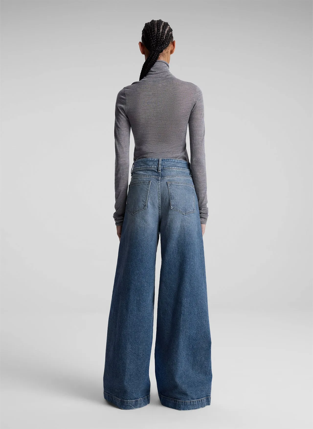 Stretch Grant Wide Leg Jeans with Enhanced Fit