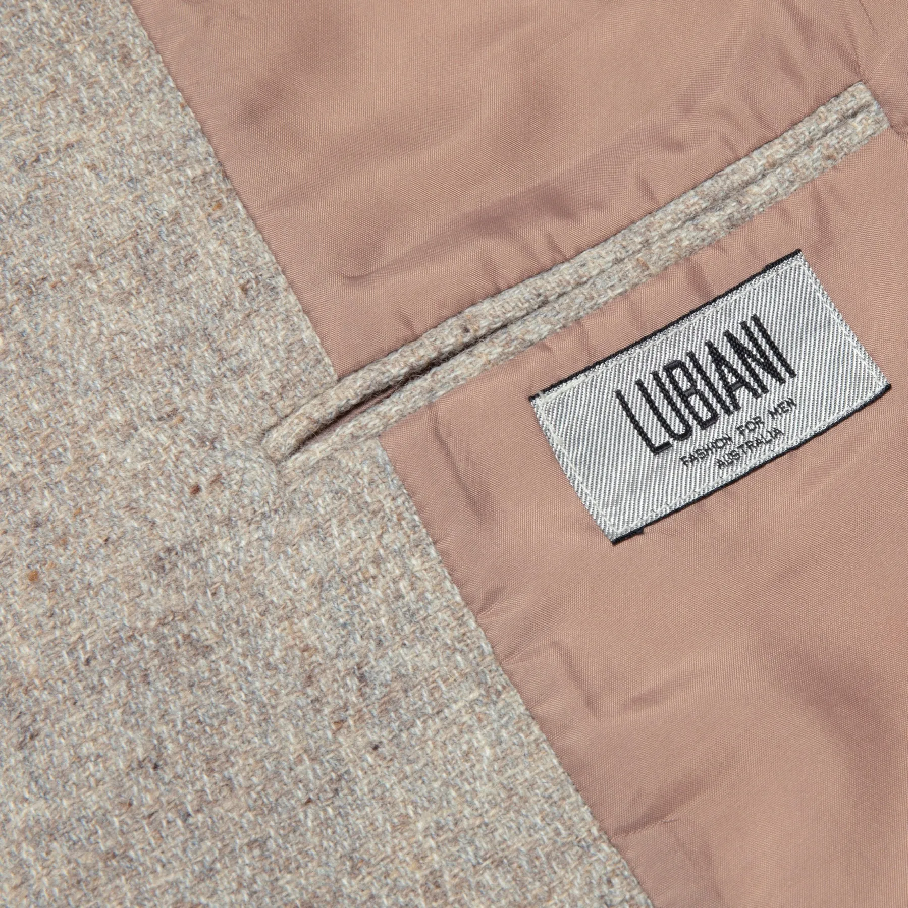 Lambswool Basket Weave, Soft Tailoring, Relaxed Silhouette