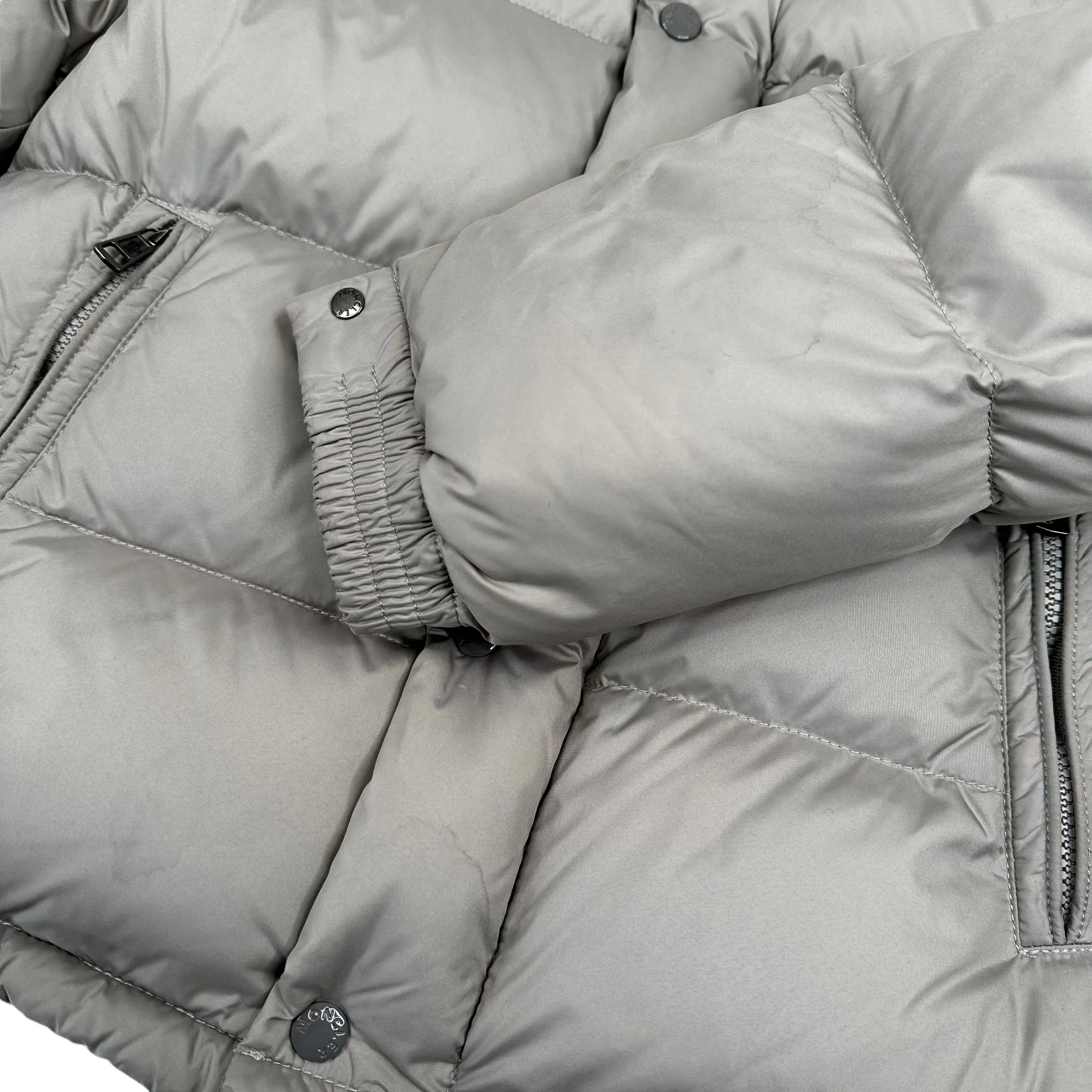MONCLER LACBLANC DOWN JACKET