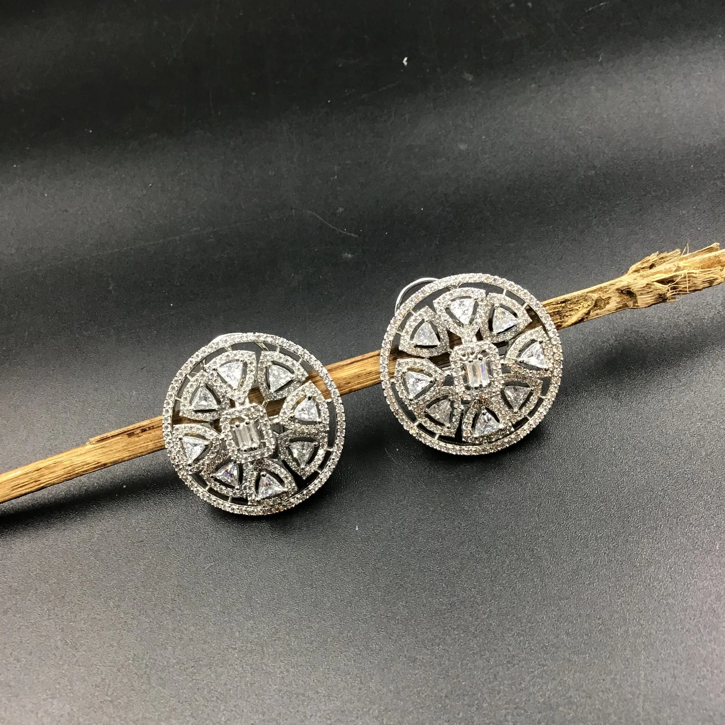 Silver Zircon/AD Earring 18349-5531