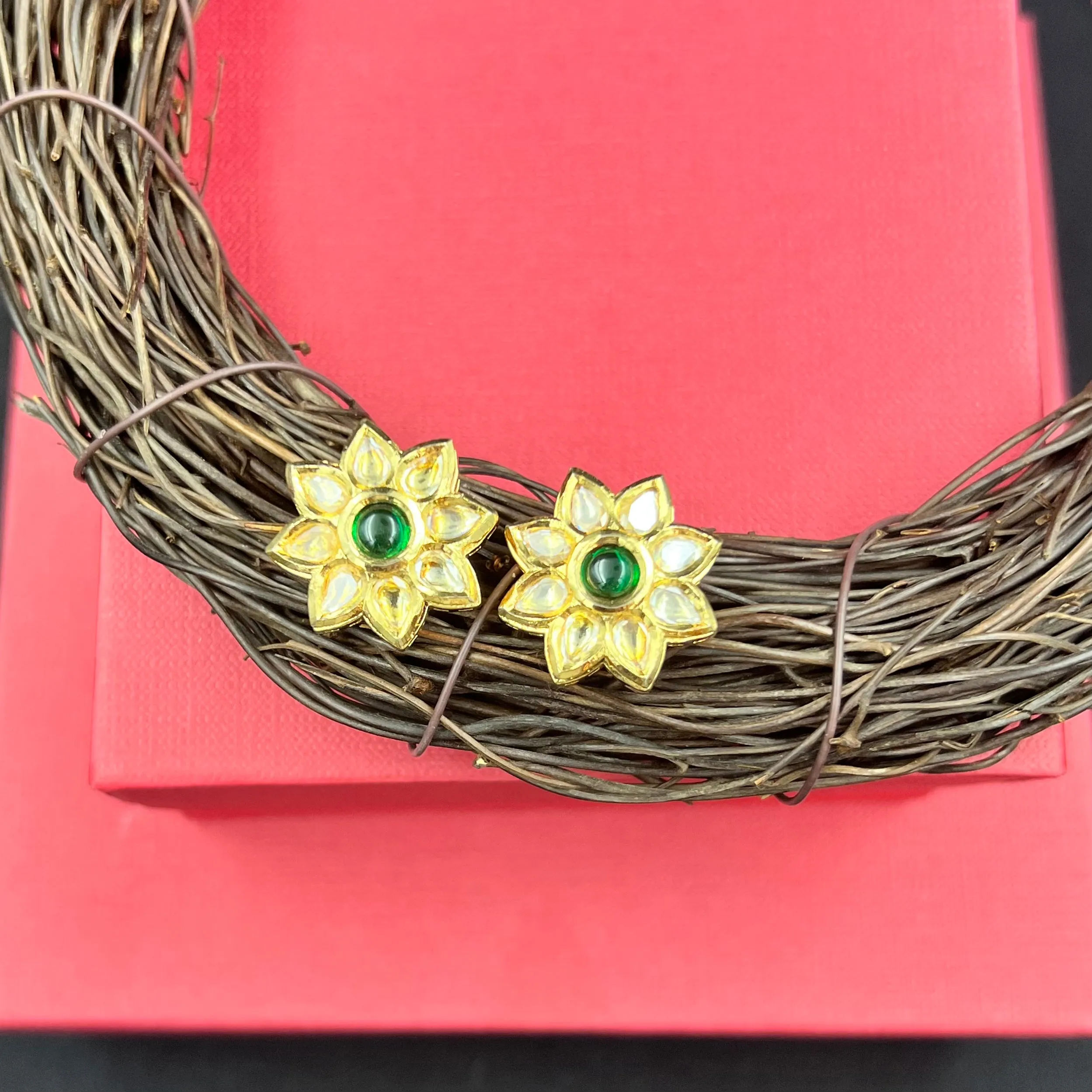 Tops/Studs Kundan Earring 8735-100