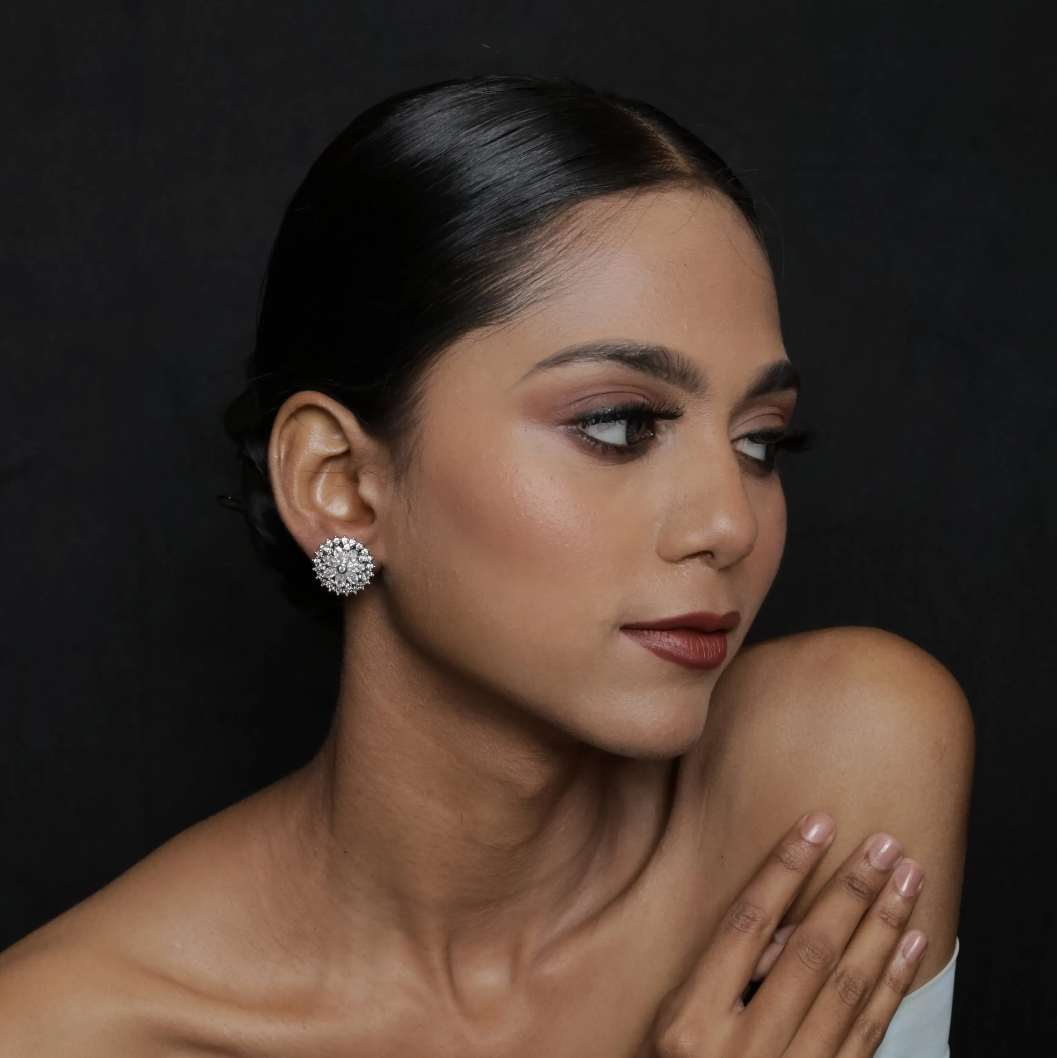 Tops/Studs Silver Polish Zircon/AD Earring 6256-100